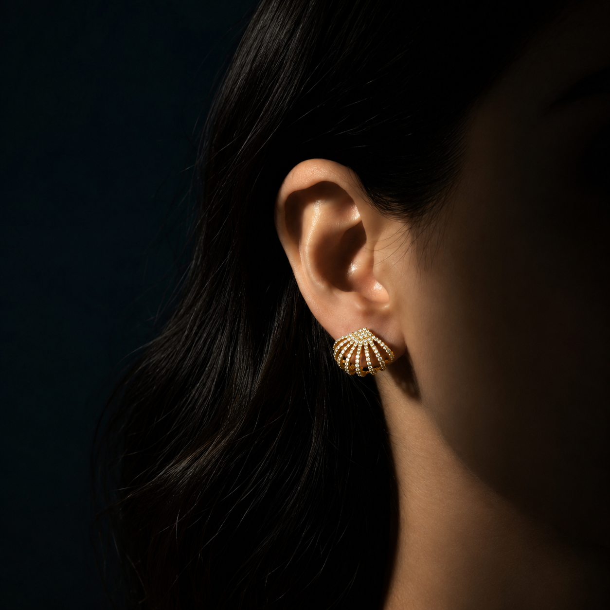 Sunray Diamond Earcuff