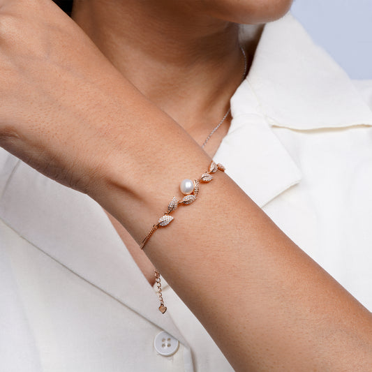 Pearl Vine Elegance Bracelet