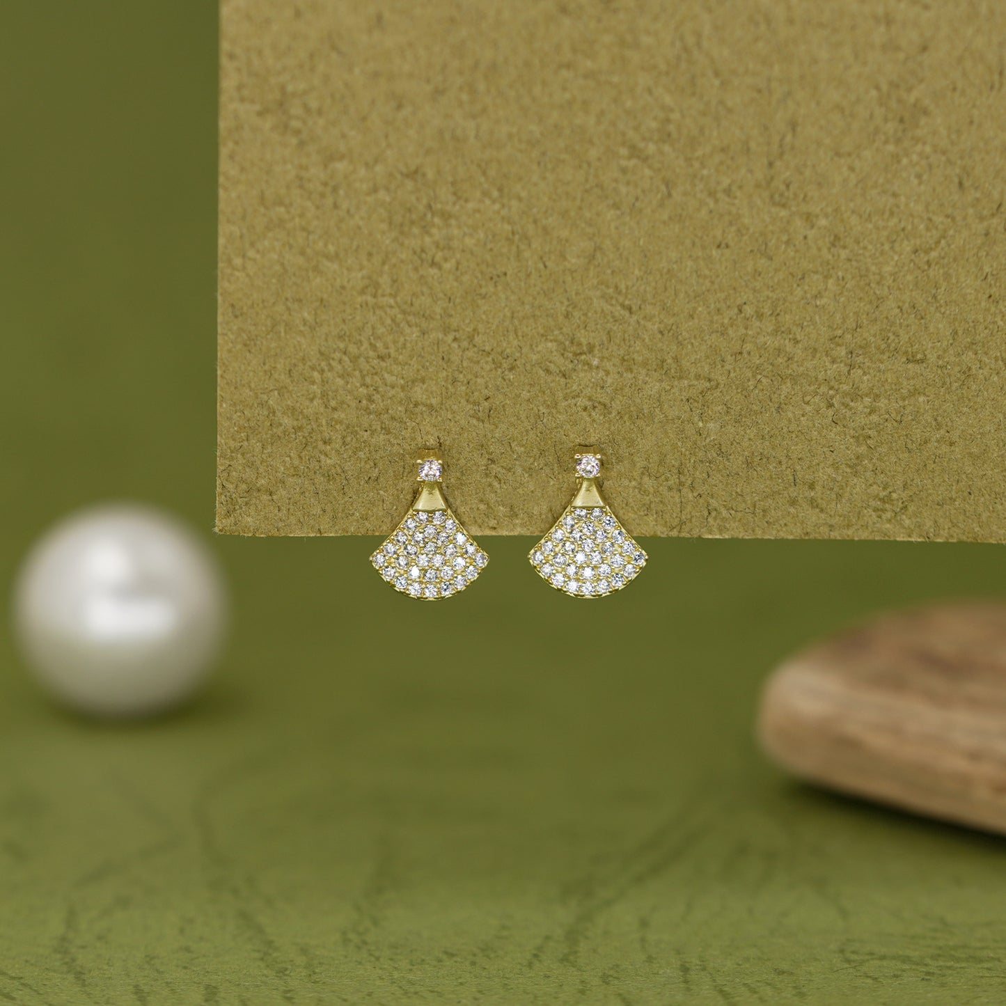 Golden Fan Sparkle Studs