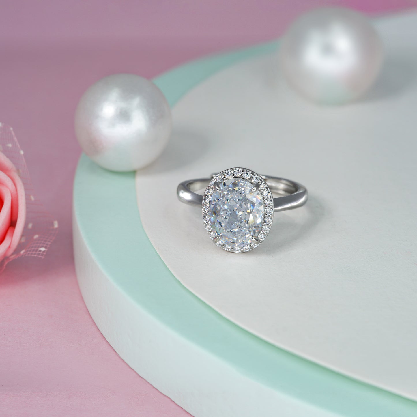 Starlight Oval Ring for women