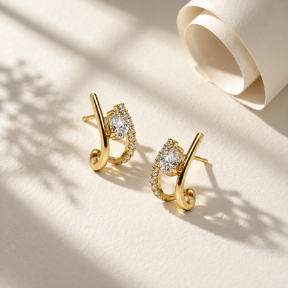 Pear Twist Ear Cuff