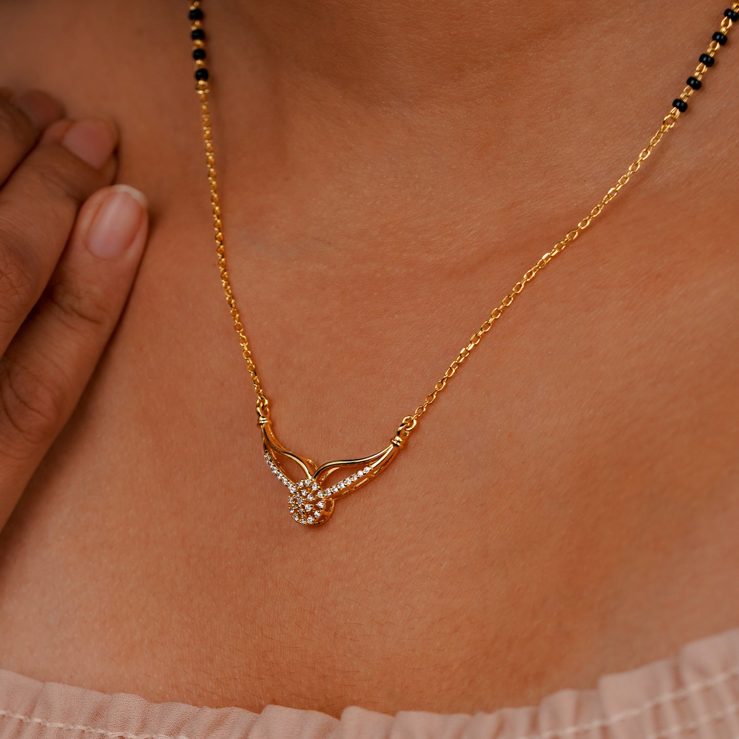 Floral Aura 925 Silver Diamond Mangalsutra