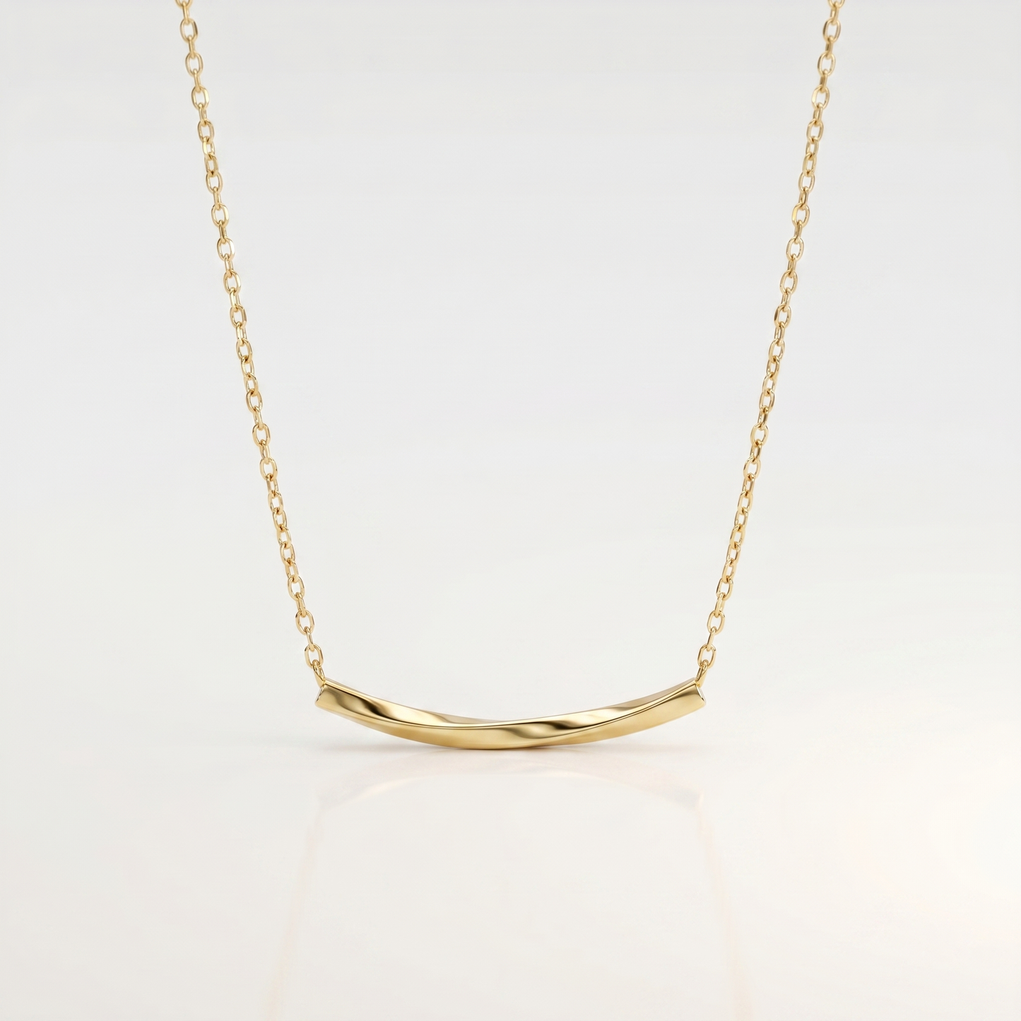 Sleek Curve Chain Necklace