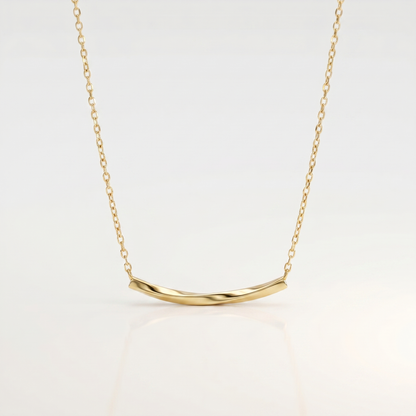 Sleek Curve Chain Necklace