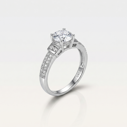 Eternelle Spark Solitaire