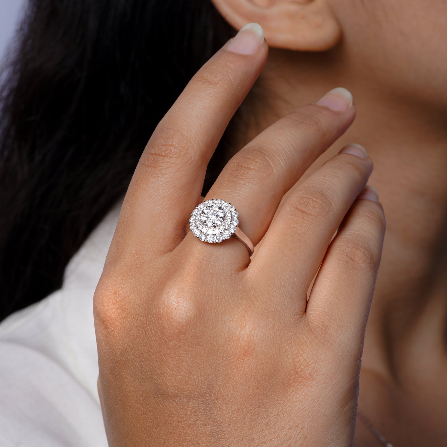 Luna Halo Ring
