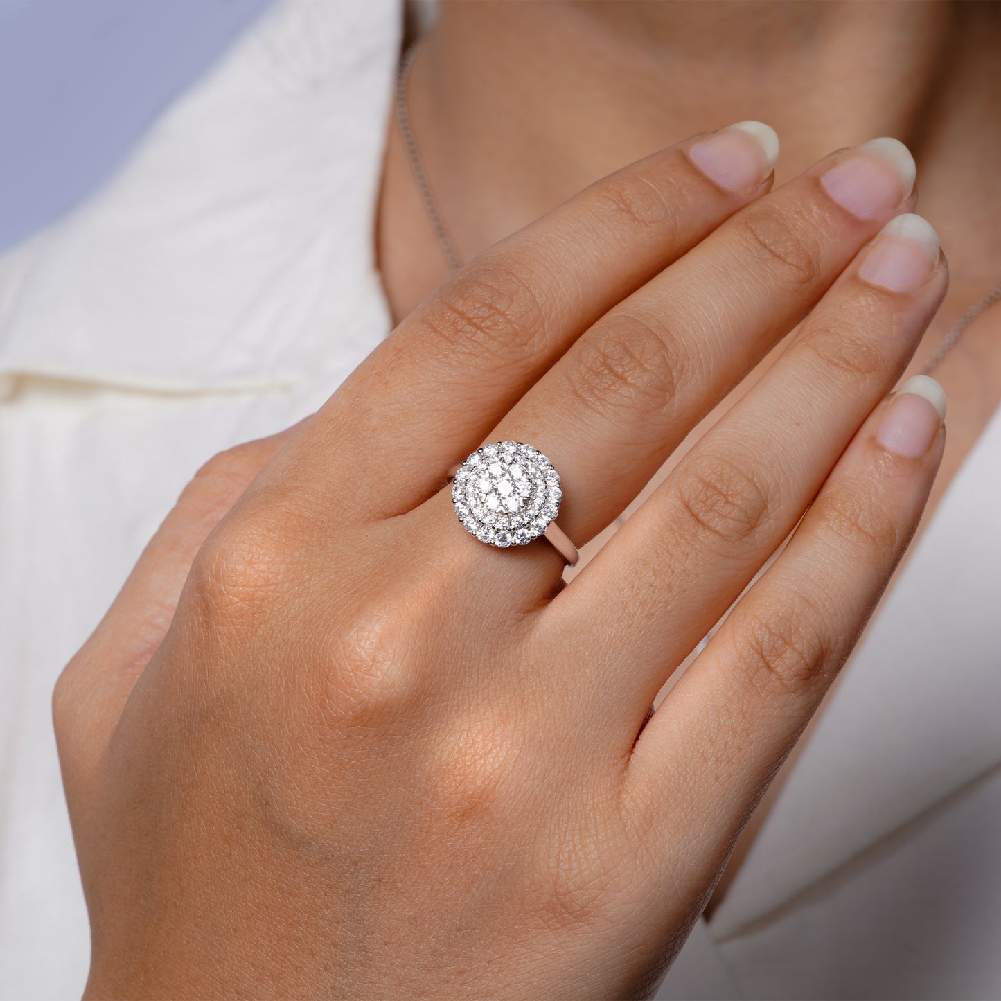 Luna Halo Ring