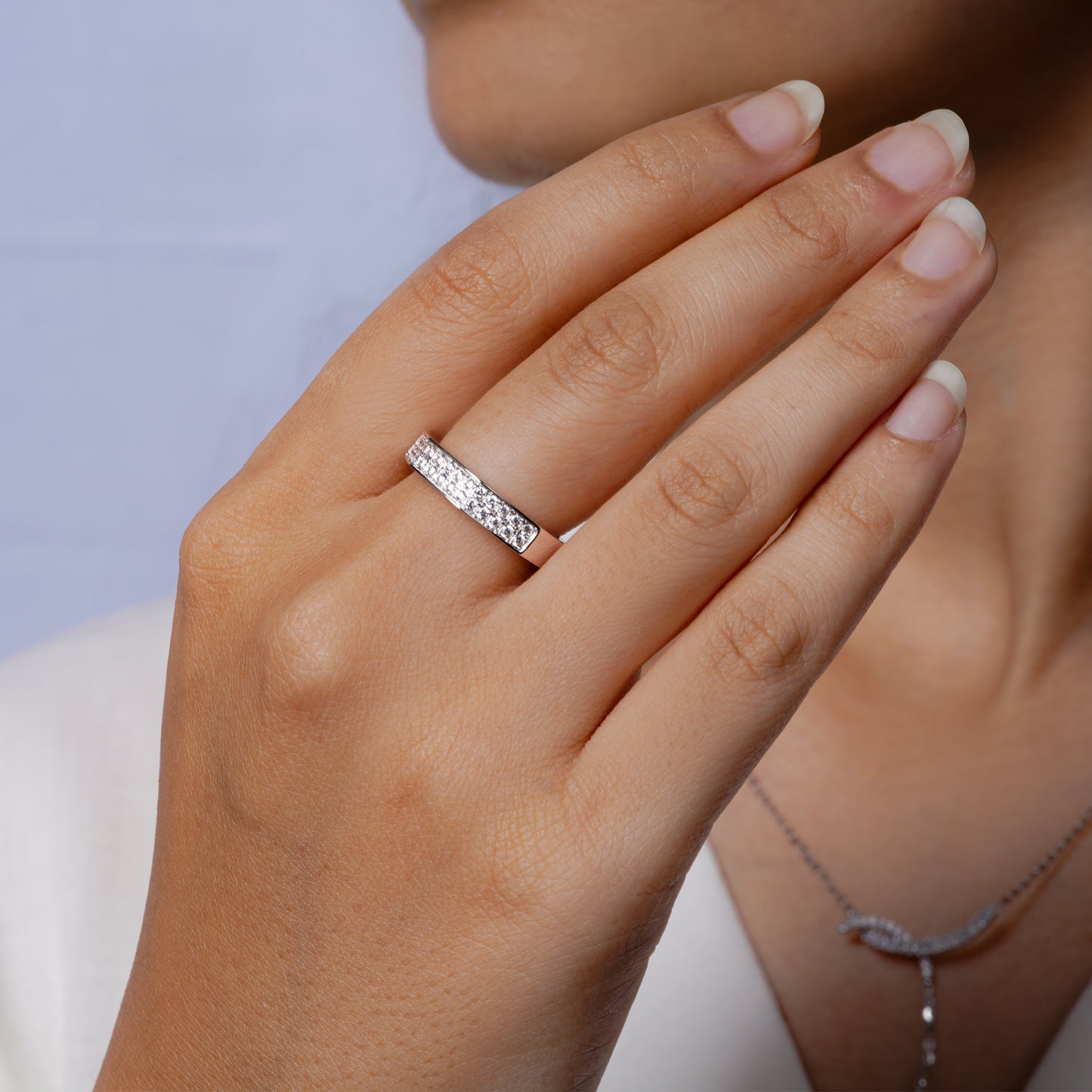 Celeste Contour Band