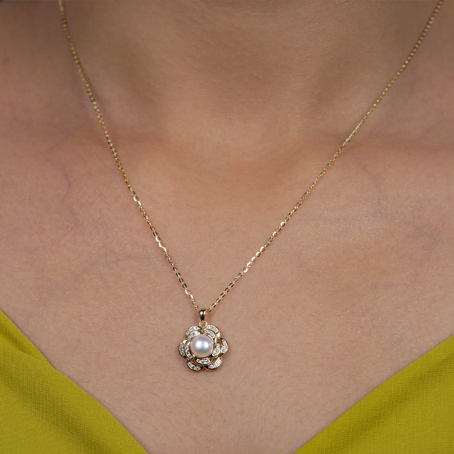 Aurelia Pearl Bloom Necklace

