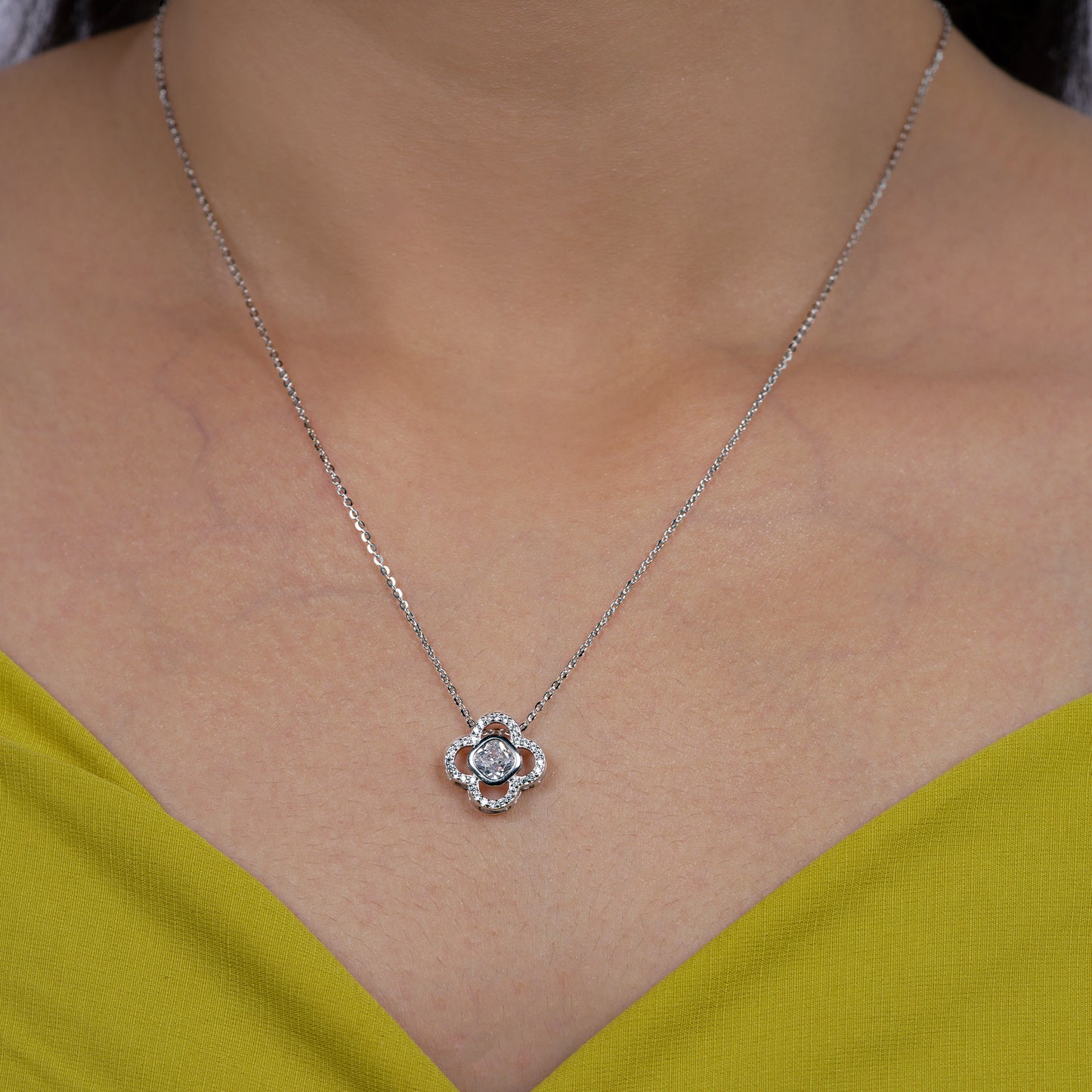 Lumora Bloom Necklace