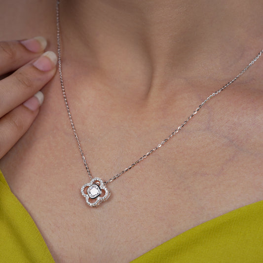 Lumora Bloom Necklace