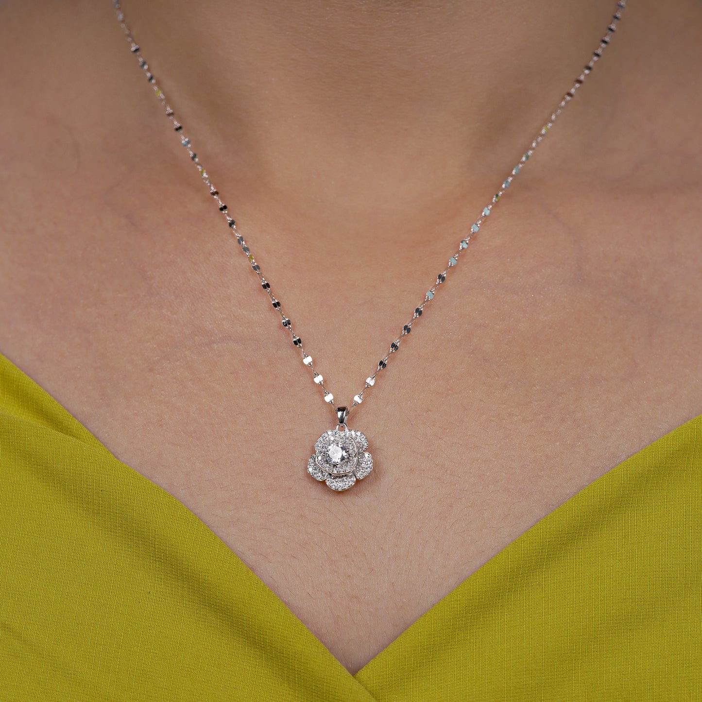 Celestia Bloom Necklace