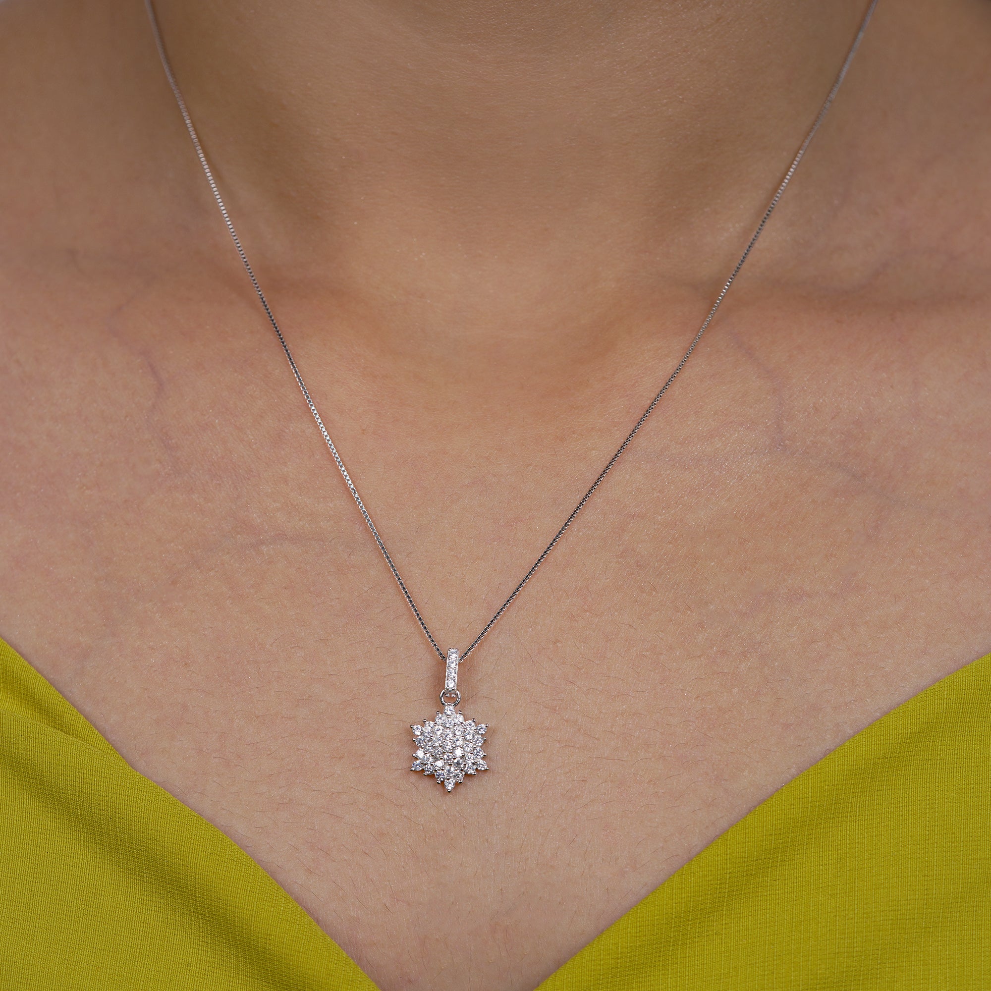 Snowlight Diamond Star Necklace