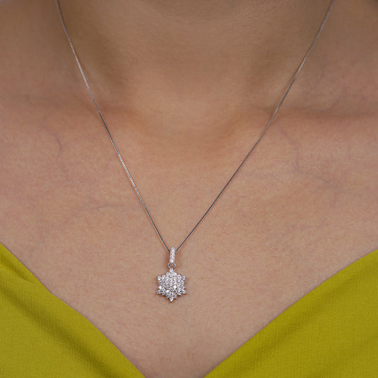 Snowlight Diamond Star Necklace