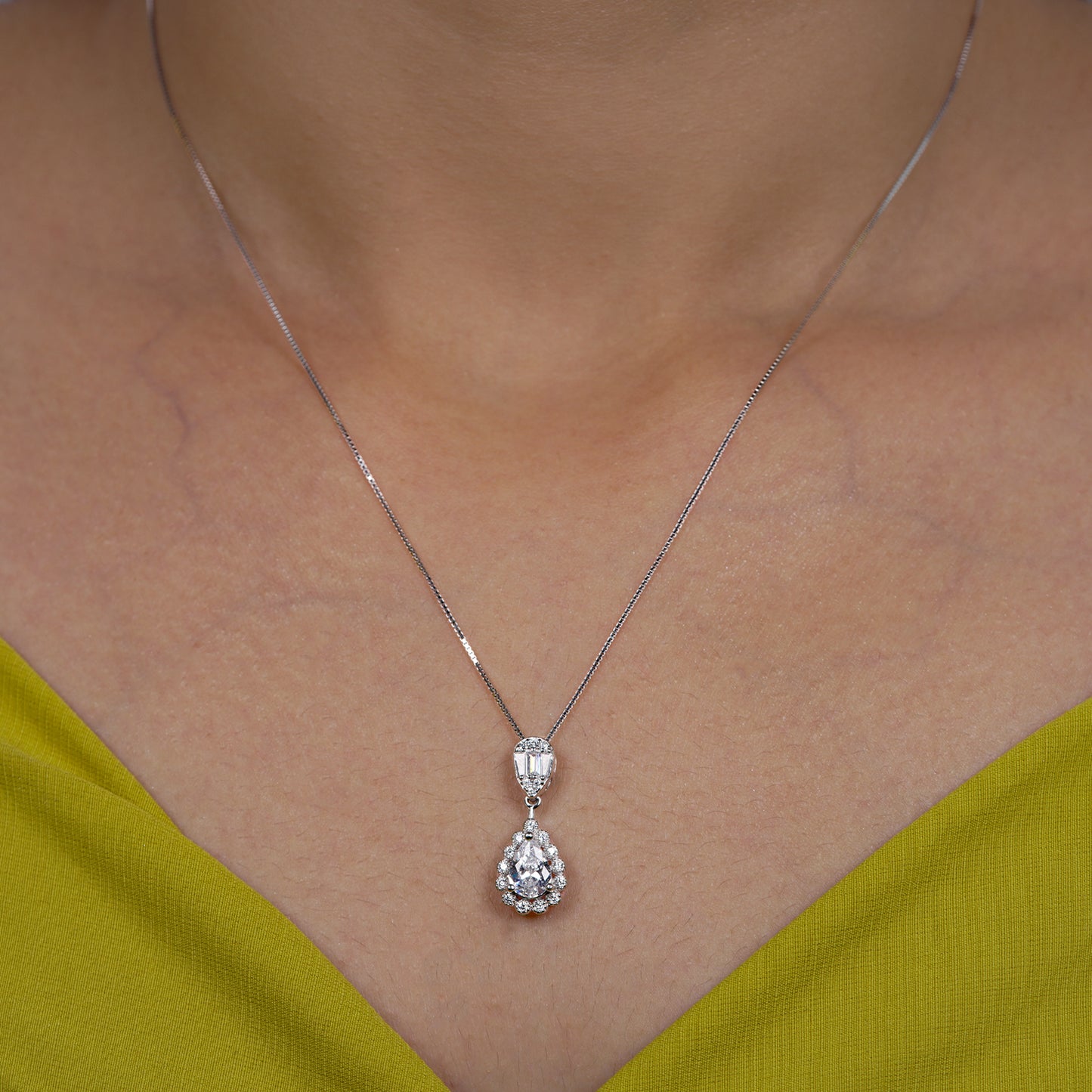 Regal Teardrop Elegance Necklace