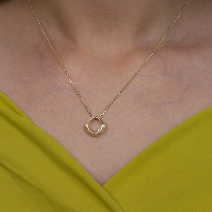 Organic Loop Chain Necklace