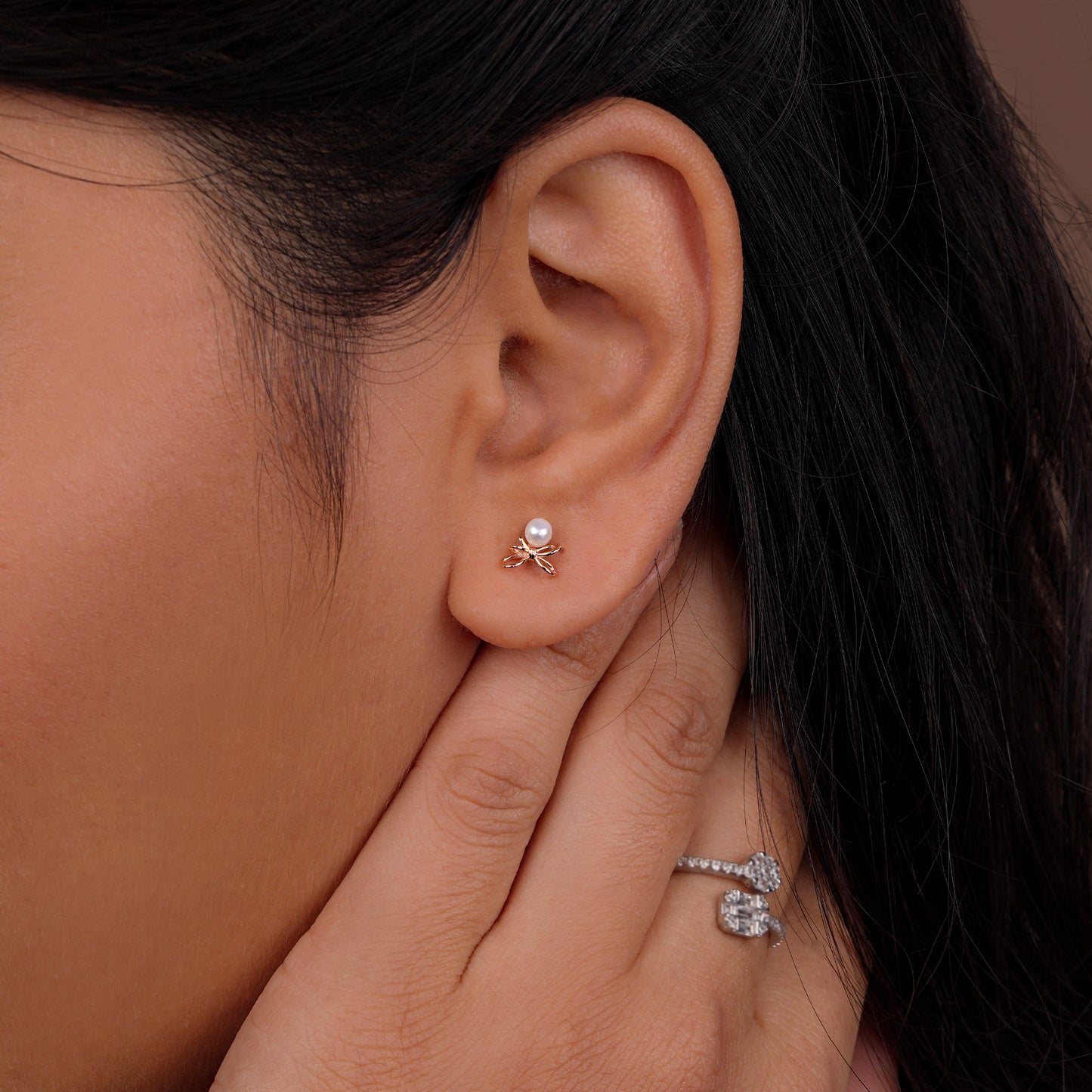 Rose Grace Pearl & Bow Stud Earrings