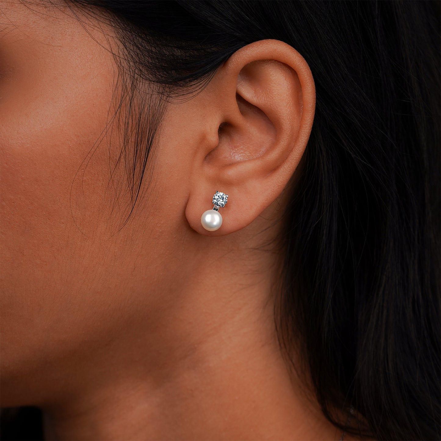 Classic Pearl Glow Diamond Stud Earrings