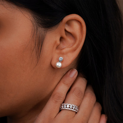 Classic Pearl Glow Diamond Stud Earrings