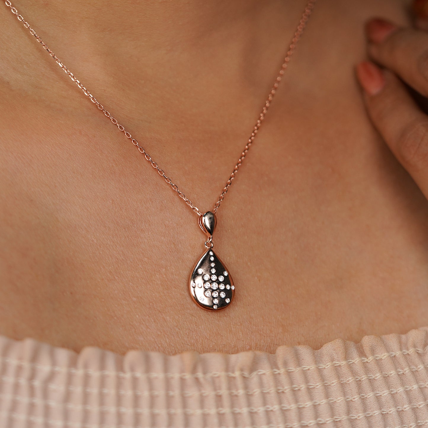 Rose Radiance Teardrop Pendant Necklace