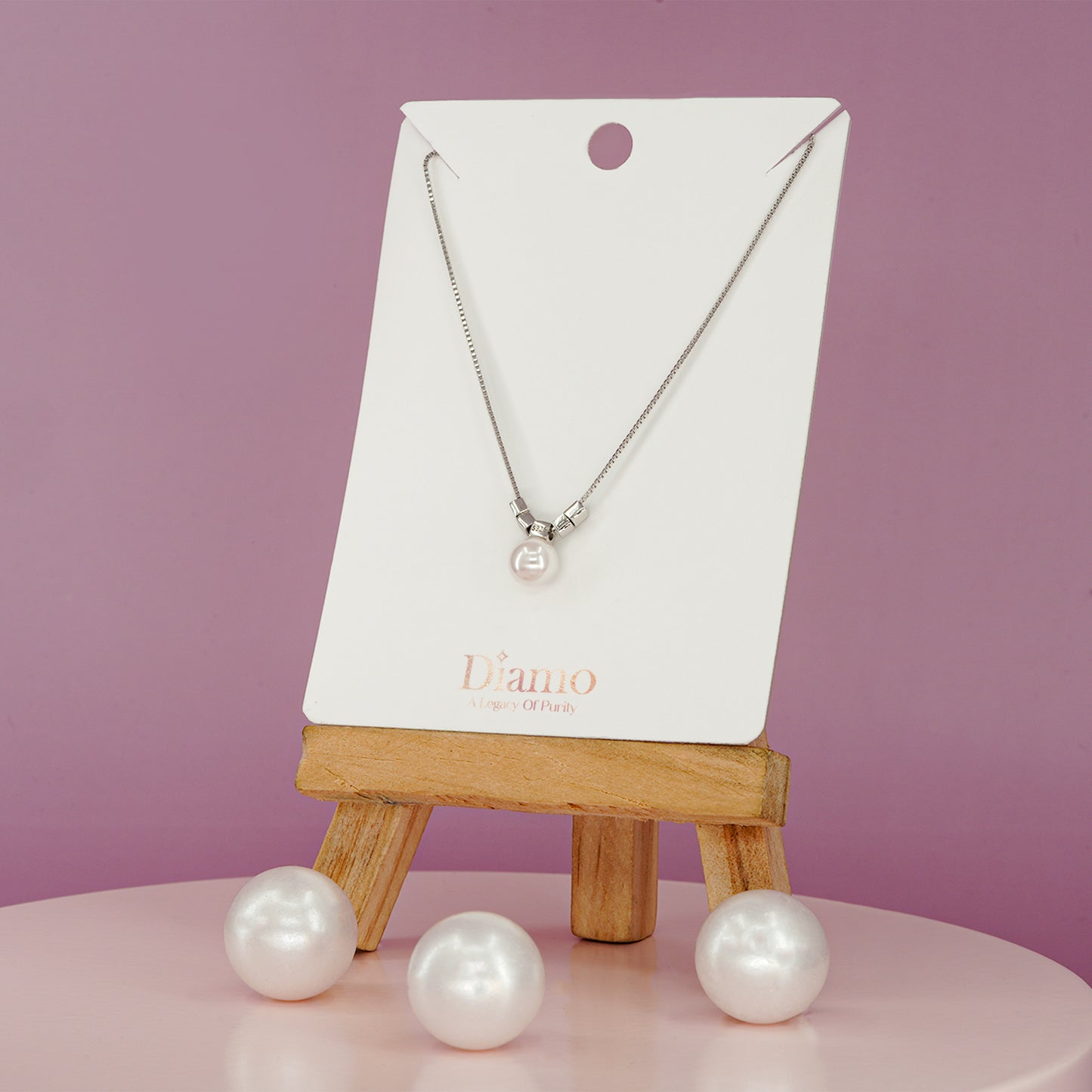 Graceful Pearl Drop Pendant Necklace
