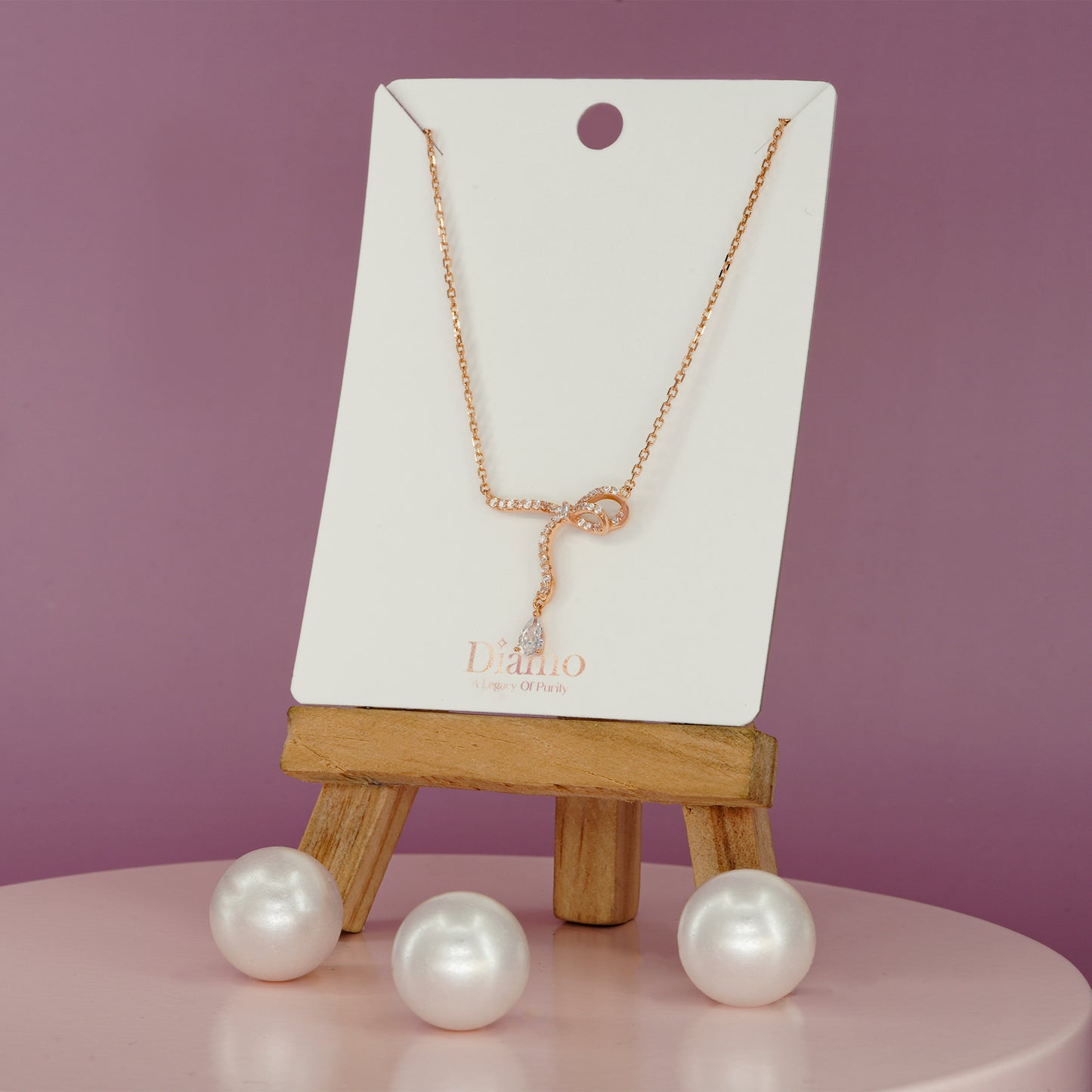 Ribbon Loop Charm Necklace