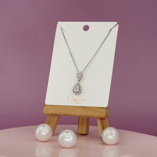 Regal Teardrop Elegance Necklace