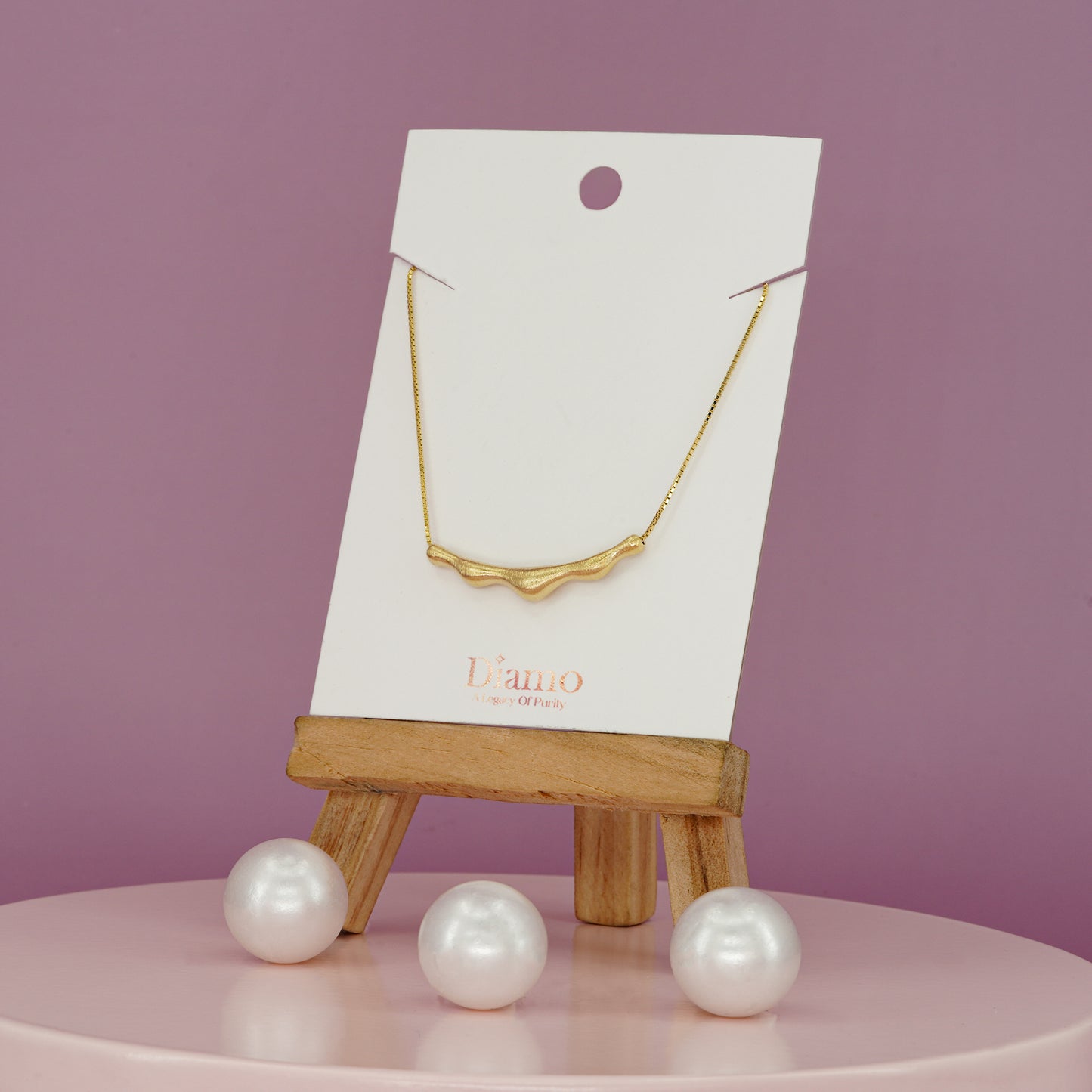 Nira Minimal Flow Necklace
