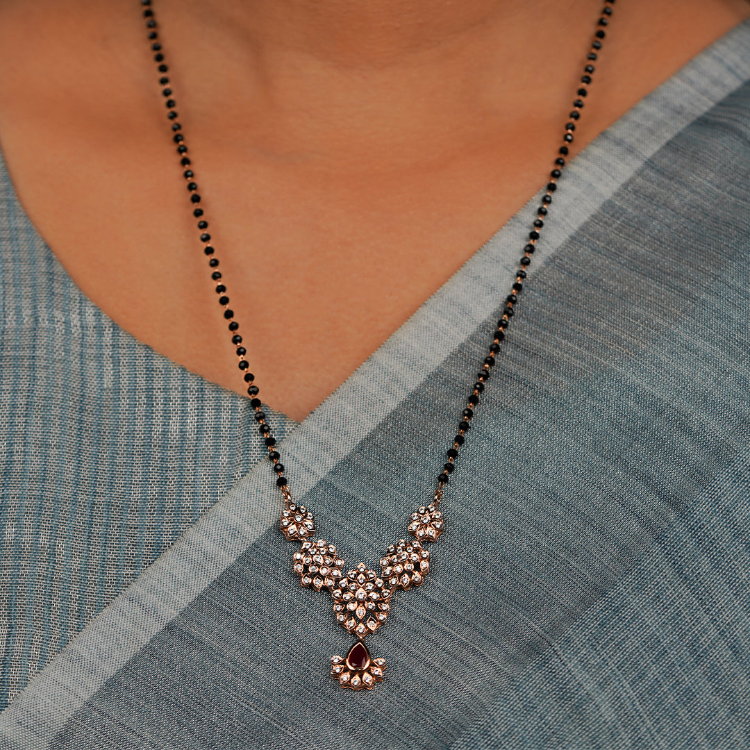 Elegant Curve Gold Mangalsutra