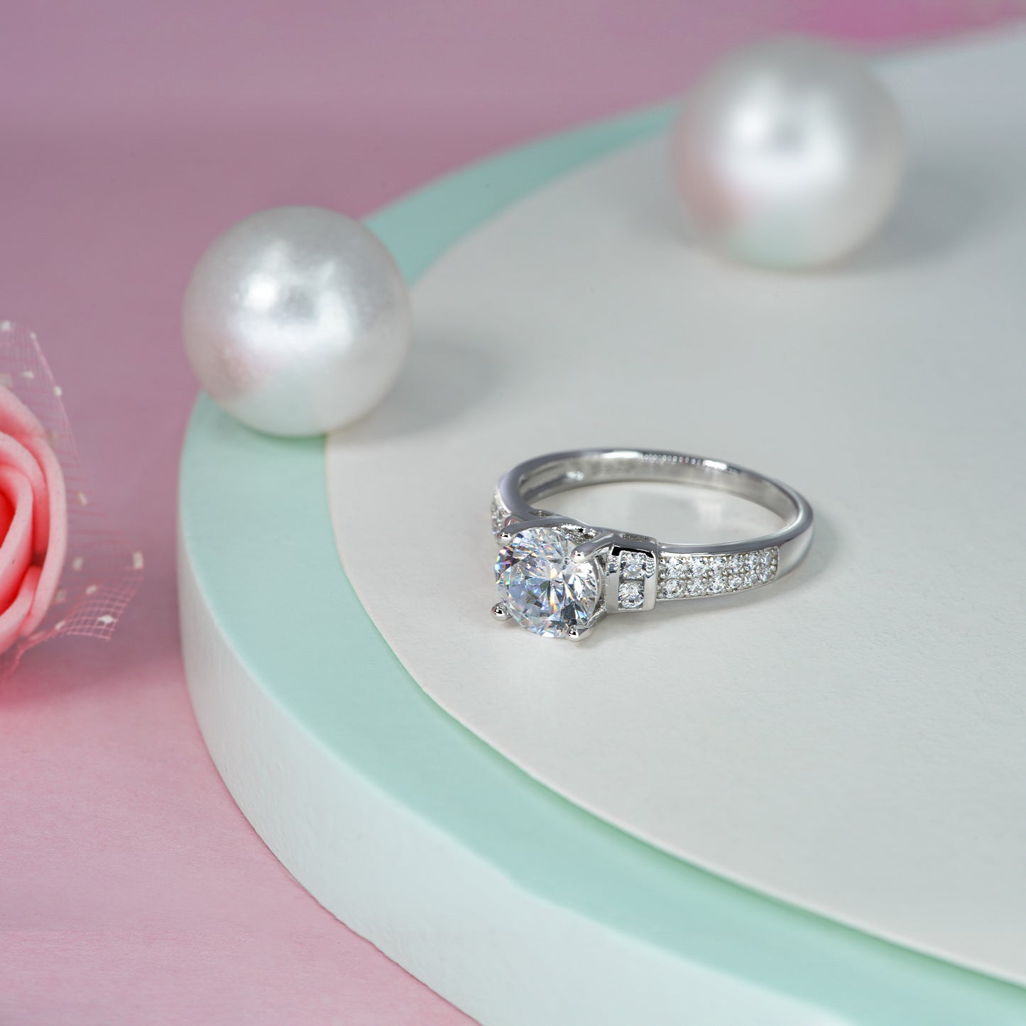 Eternelle Spark Solitaire