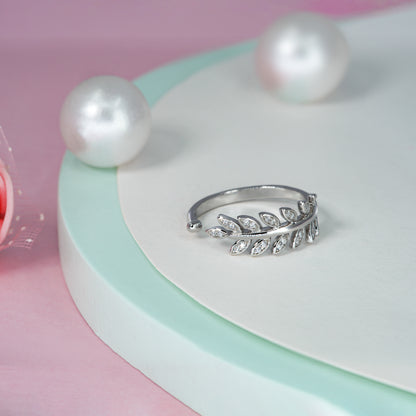 Elysian Leaf Ring