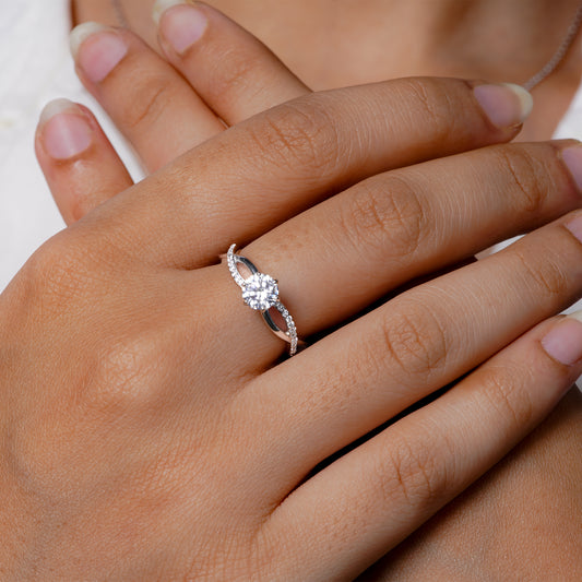 Twilight Twist Solitaire Ring