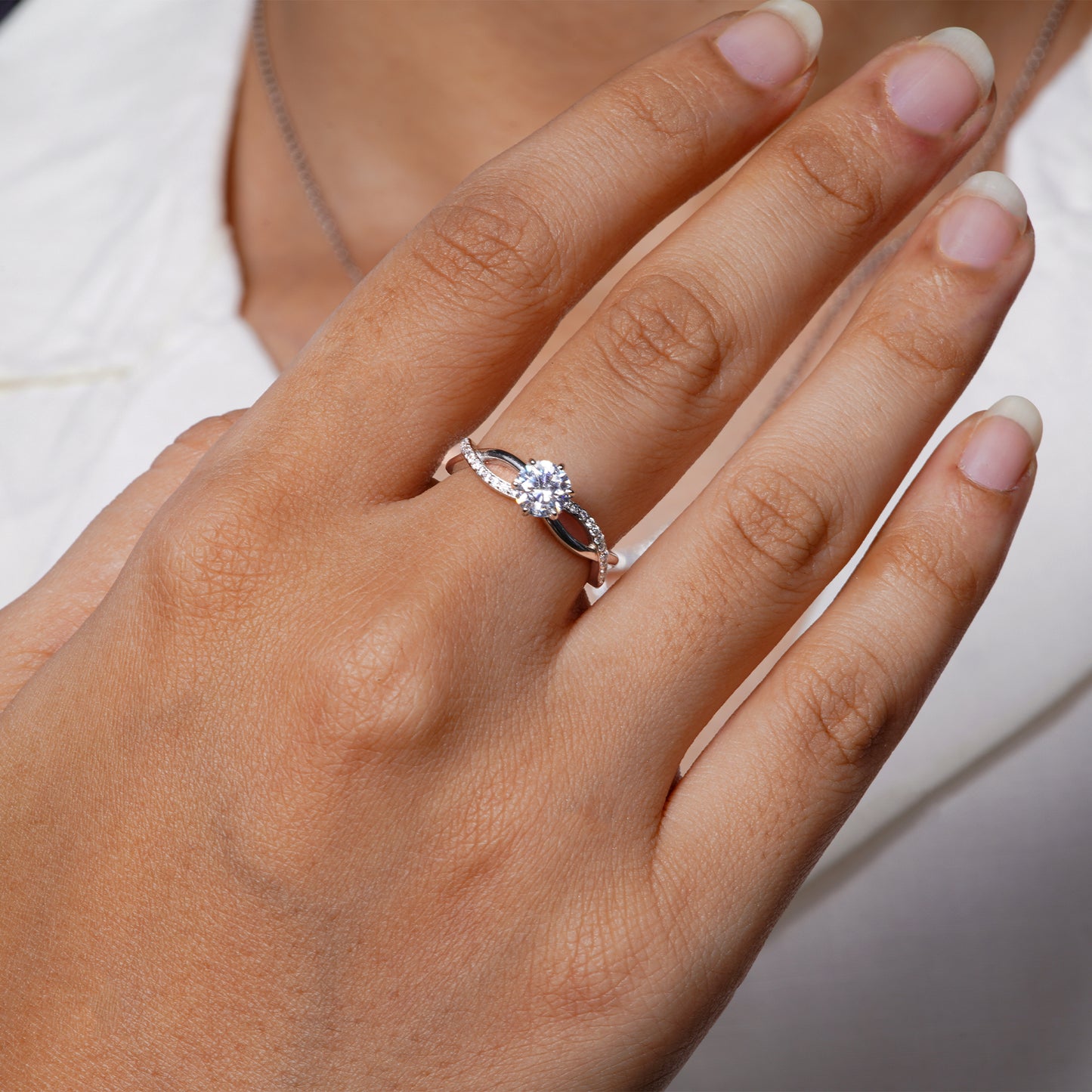 Twilight Twist Solitaire Ring