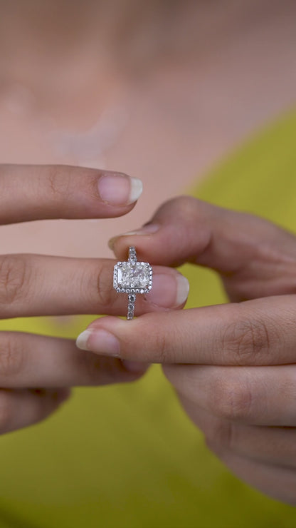 White Flame Radiant Grace Ring