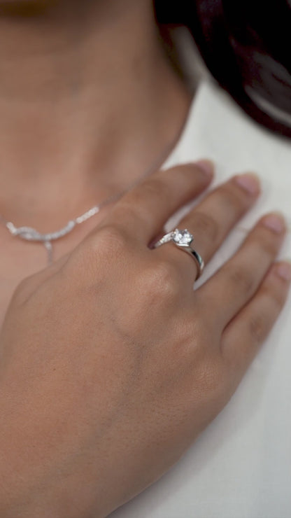 Hexa Solitaire Ring