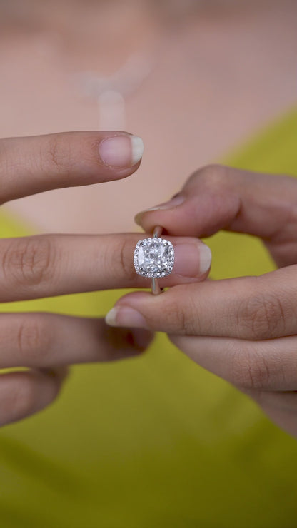 Luxe Cushion-Cut Ring