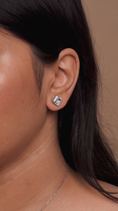 EleganceSquare Classic Solitaire Stud Earrings